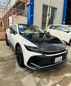 تۆیۆتا کراون